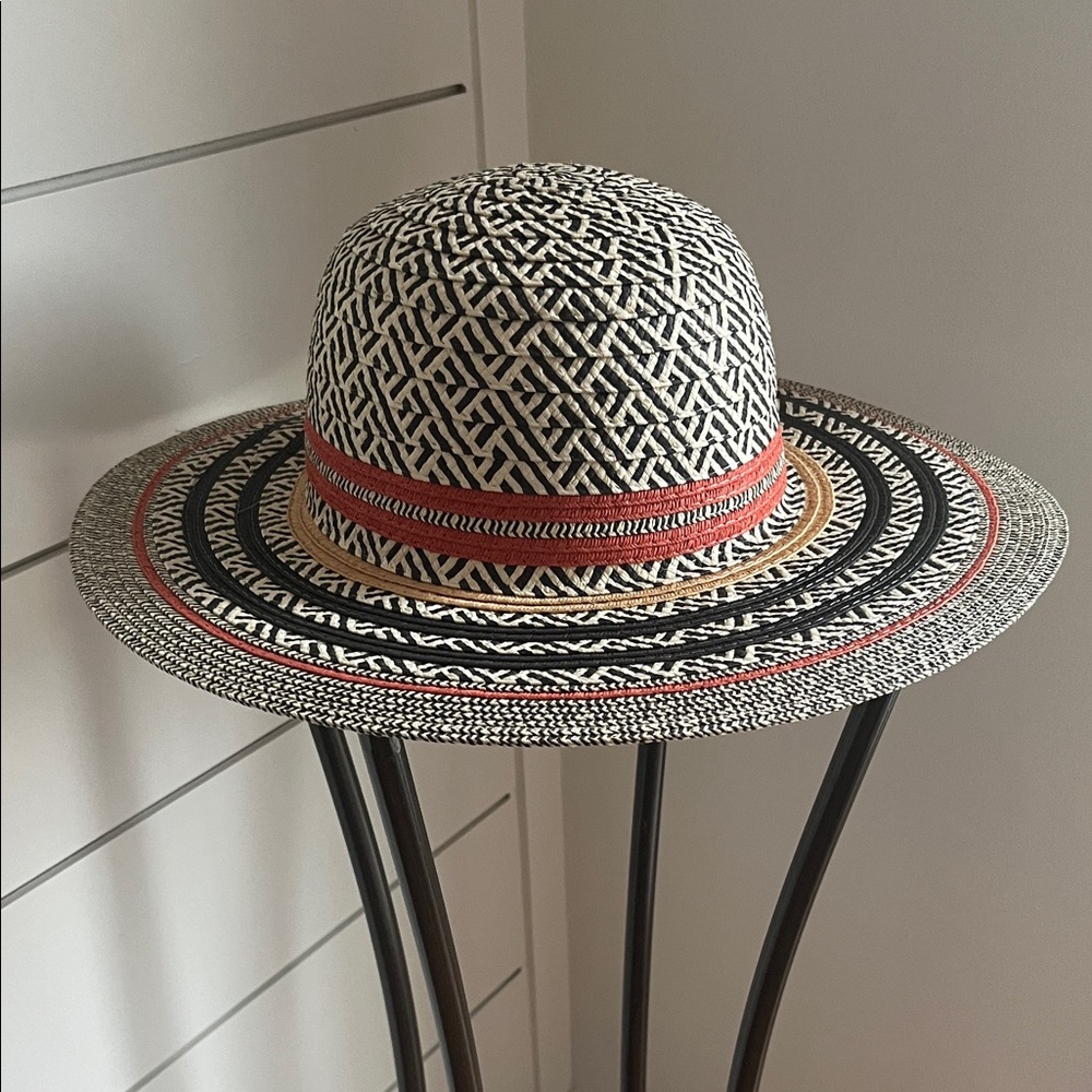 Nordstrom Black and Cream Straw Hat with Rust and Gold Detailing NEW